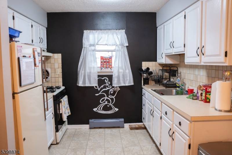 Caldwell Boro Twp., NJ 07006,37 Espy Rd #6B