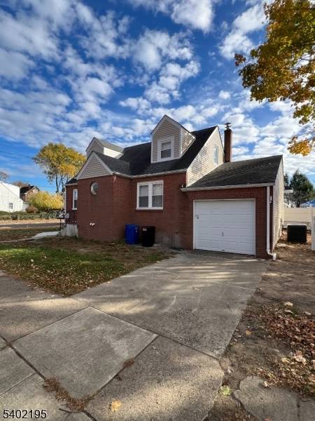 Elmwood Park Boro, NJ 07407,74 Bellevue Ave