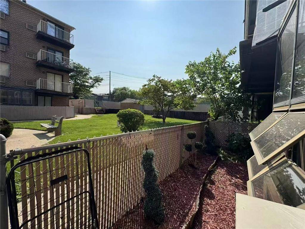 Brooklyn, NY 11234,1072 East 73rd ST #93