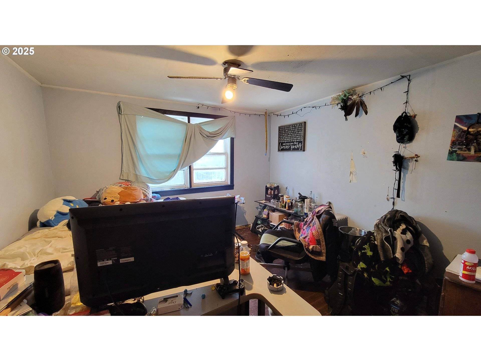 Cottage Grove, OR 97424,1140 E CHAMBERLAIN AVE