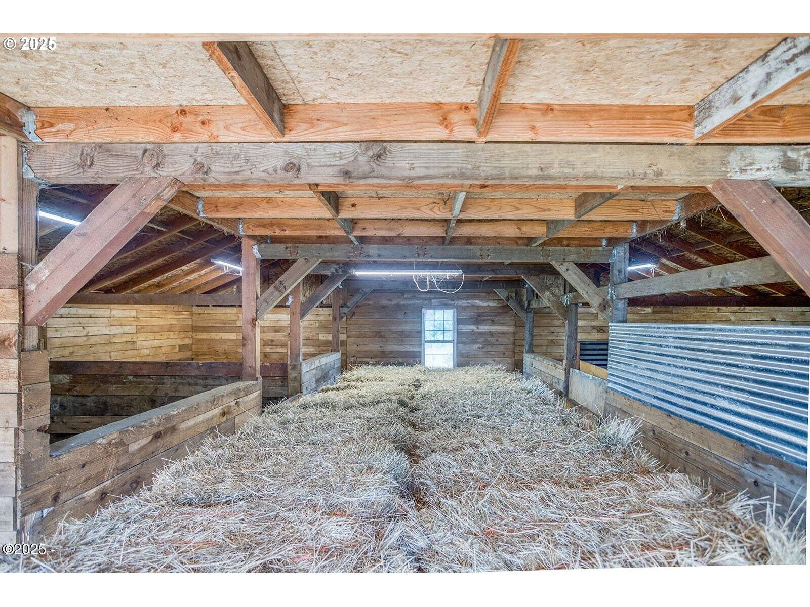 Otis, OR 97368,946 N ECHO MOUNTAIN RD