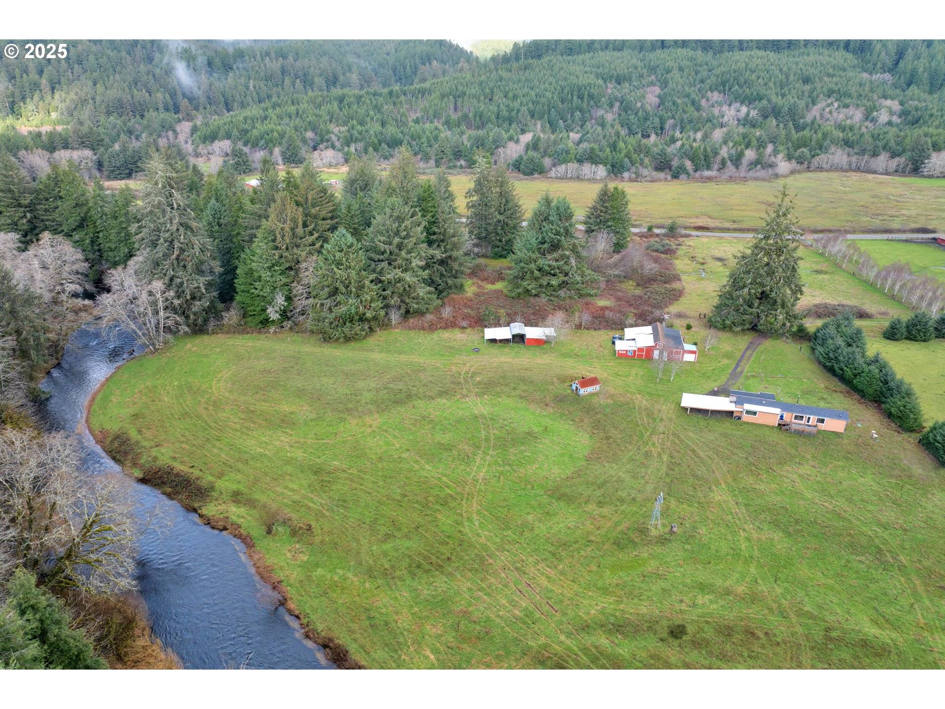 Yachats, OR 97498,4834 YACHATS RIVER RD