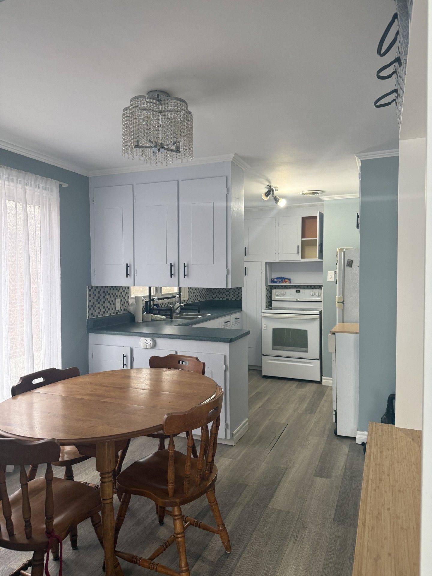 Toronto E04, ON M1K 3G8,103 Cleta DR #Main