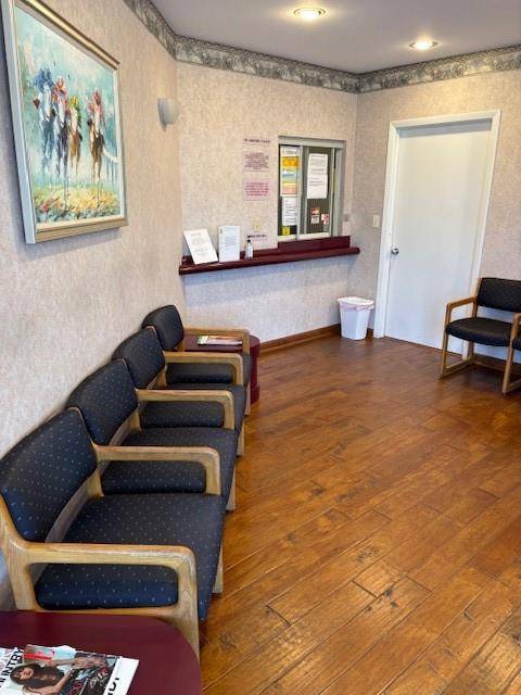 Hollywood, FL 33021,4310 Sheridan St #101-102