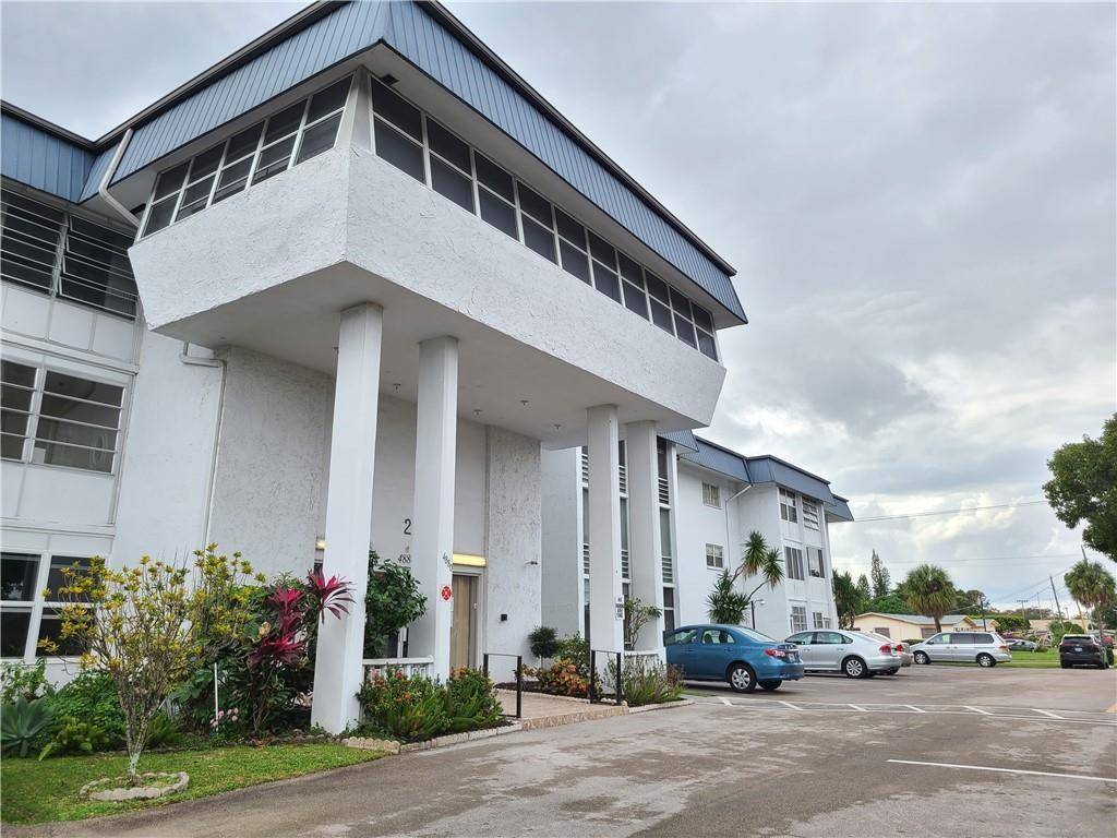 Lauderhill, FL 33313,4880 NW 22nd St #309