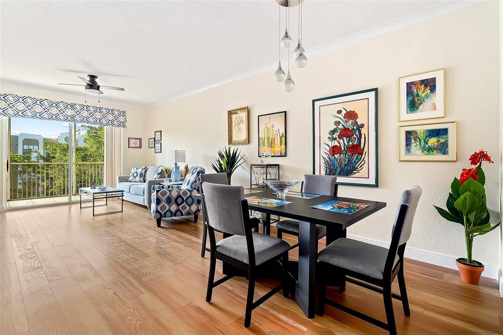 Tamarac, FL 33321,7635 Southampton Ter #402