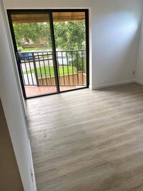 Boca Raton, FL 33433,8219 Thames Blvd