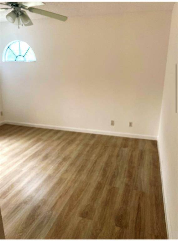 Boca Raton, FL 33433,8219 Thames Blvd