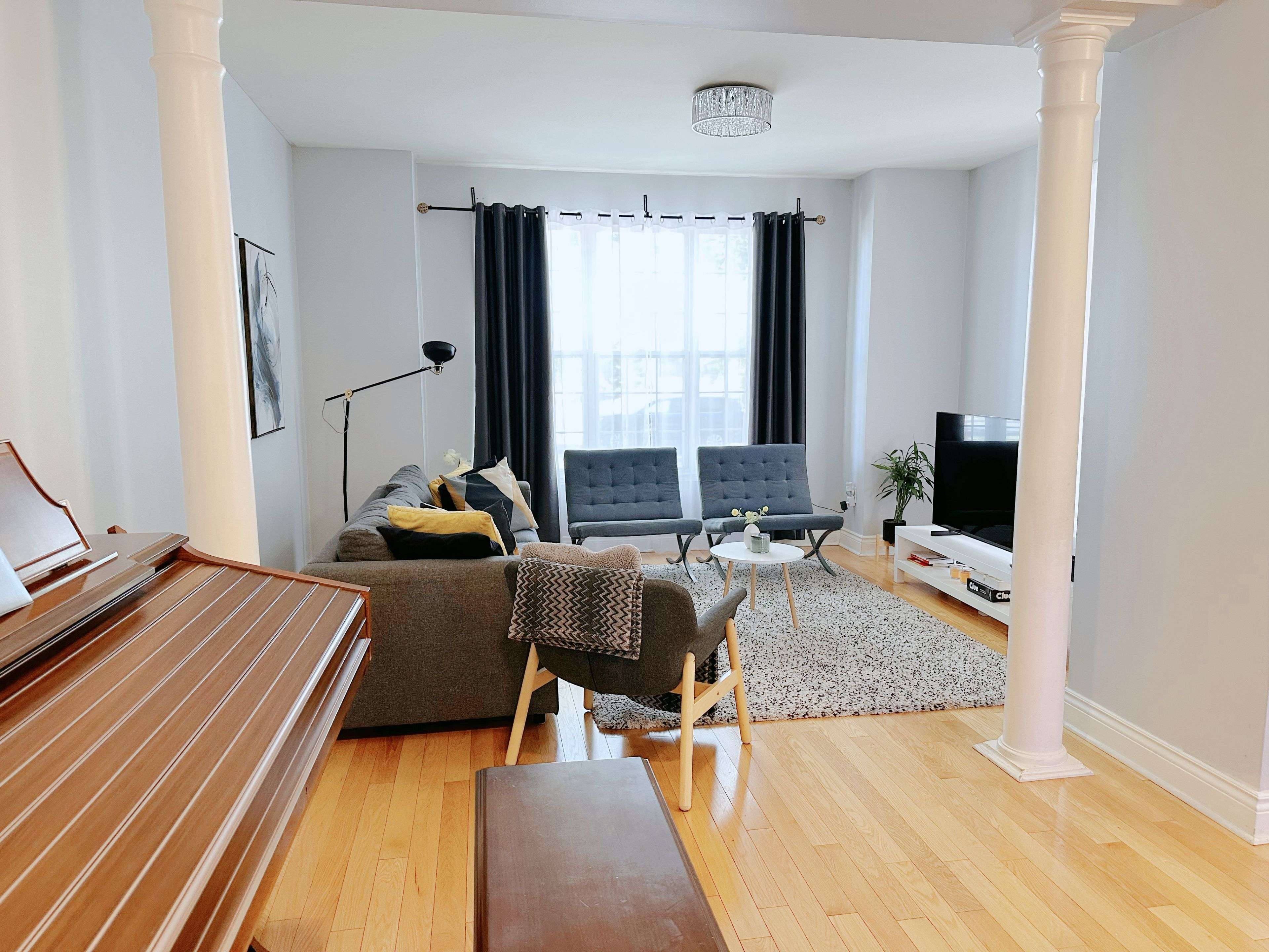 Markham, ON L6B 1C5,320 Country Glen RD