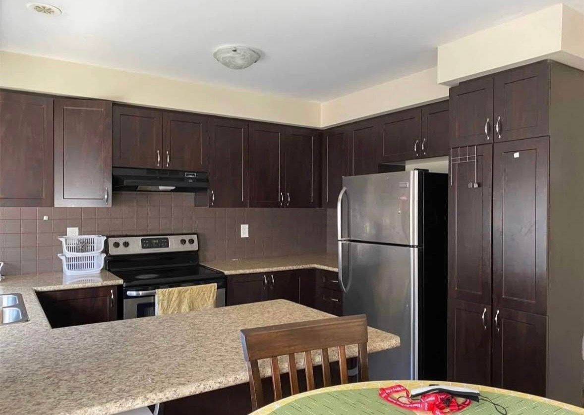 Brampton, ON L7A 3Z2,47 Ariel RD