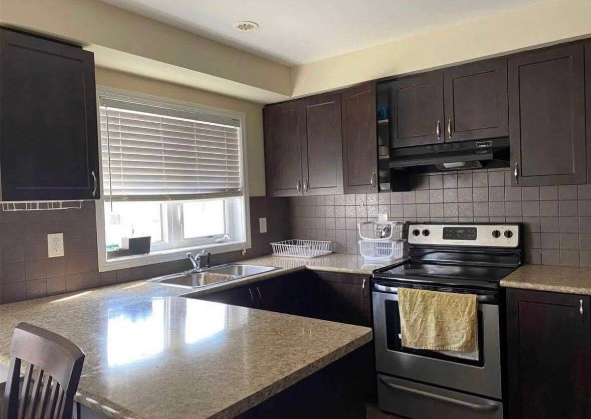 Brampton, ON L7A 3Z2,47 Ariel RD