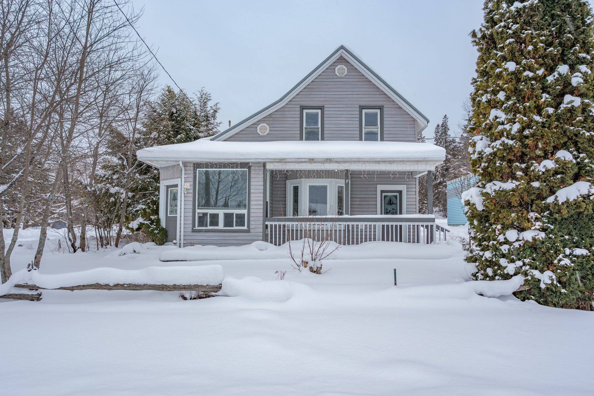 Perry, ON P0A 1J0,2170 592 HWY N