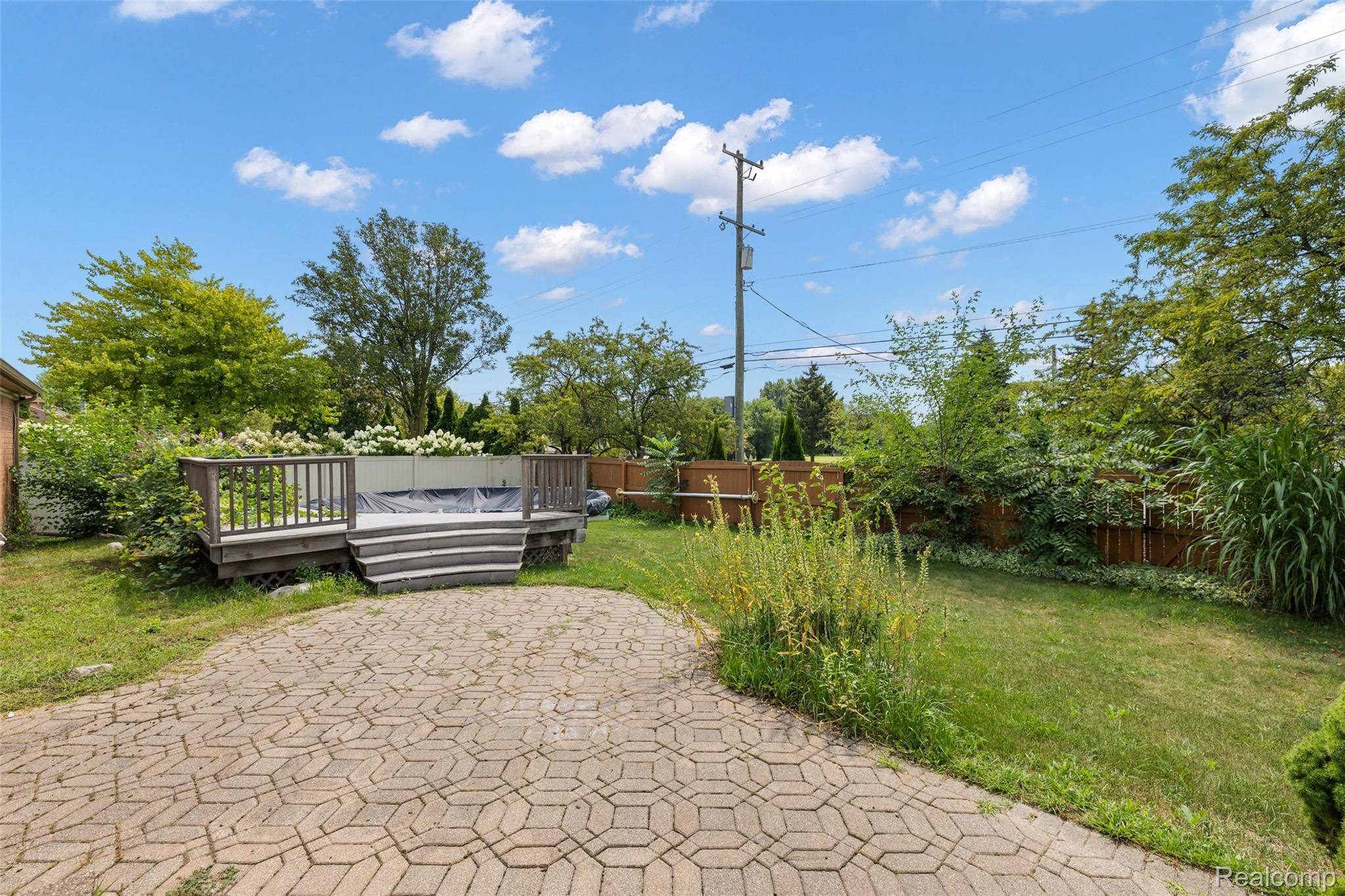 Sterling Heights, MI 48313,12862 Beechnut DR