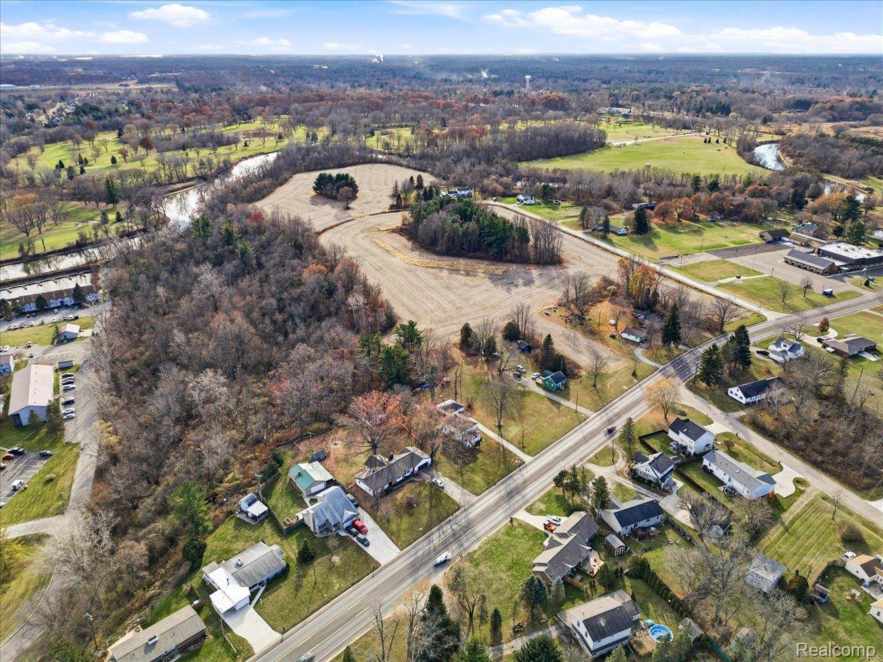 Fort Gratiot, MI 48059,VL Oxbow DR