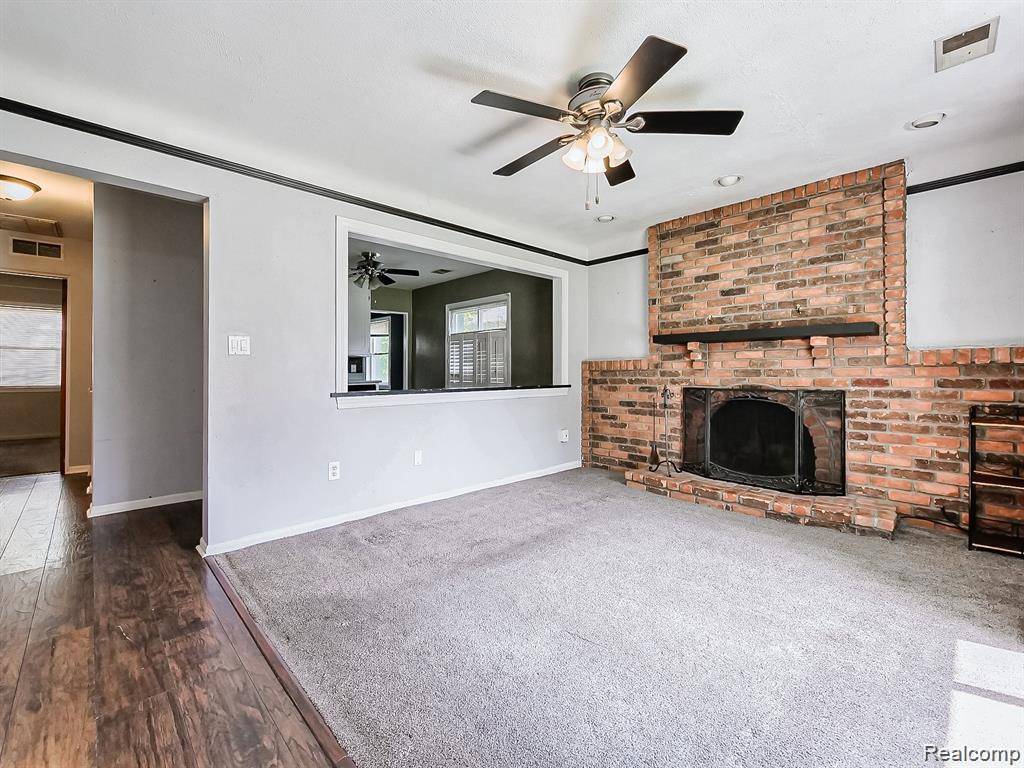 Dearborn, MI 48124,24628 Carlysle ST W