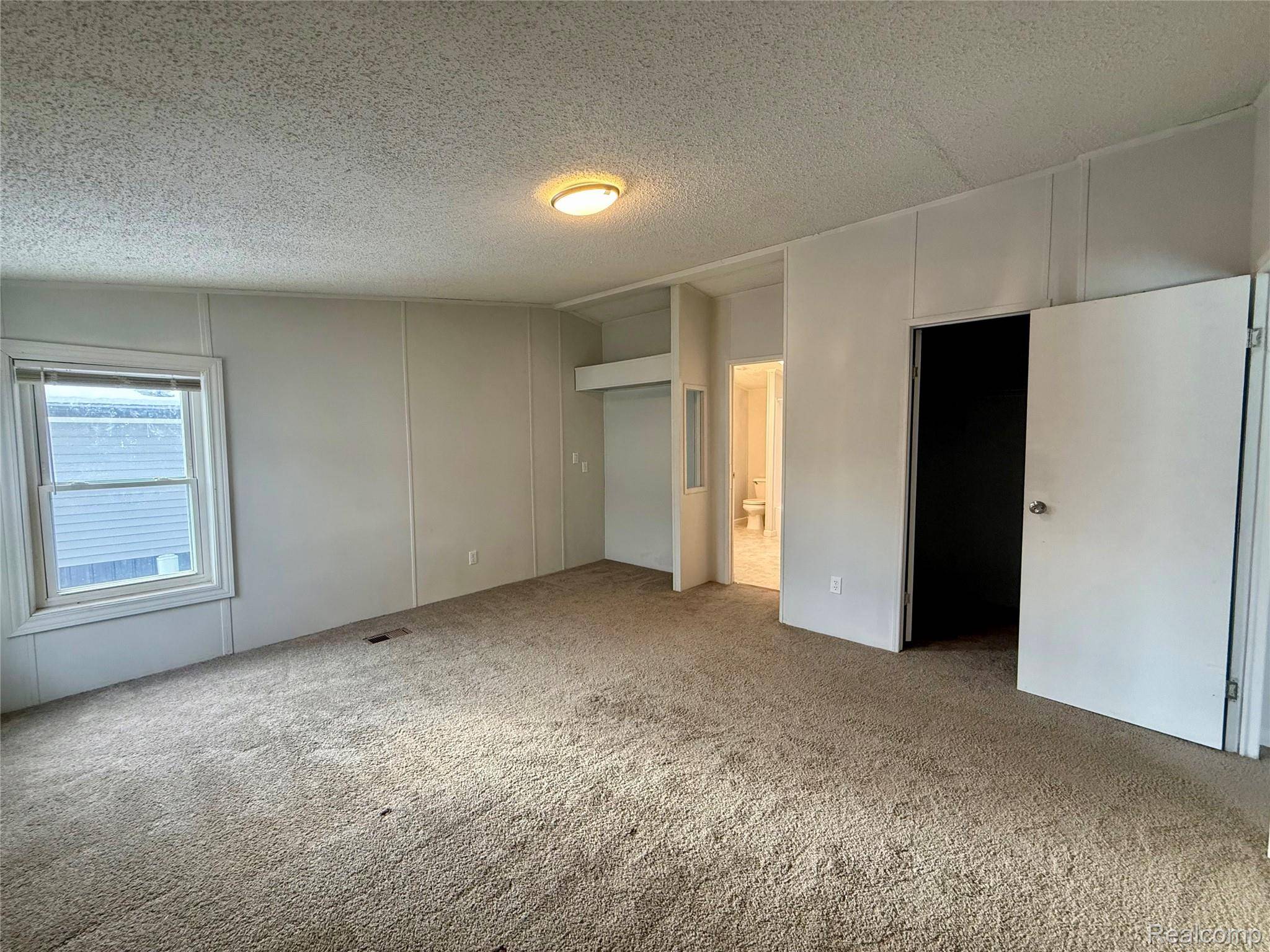 Whitmore Lake, MI 48189,7104 Scarborough Ln.