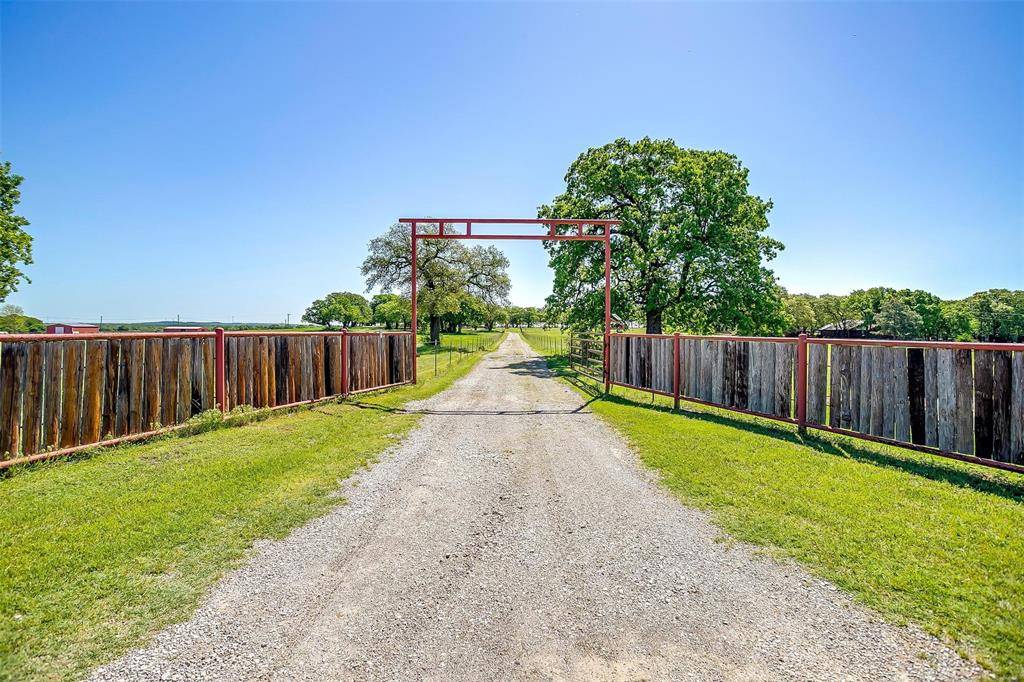 Alvord, TX 76225,1755 S Fm 1655