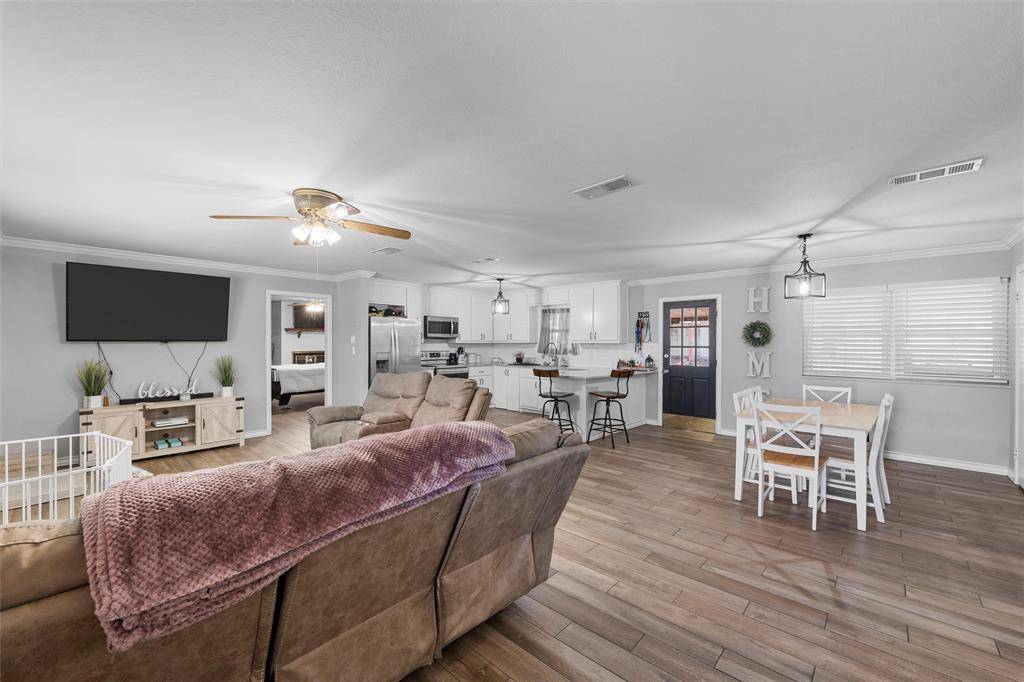 Robinson, TX 76706,631 N Robinson Drive