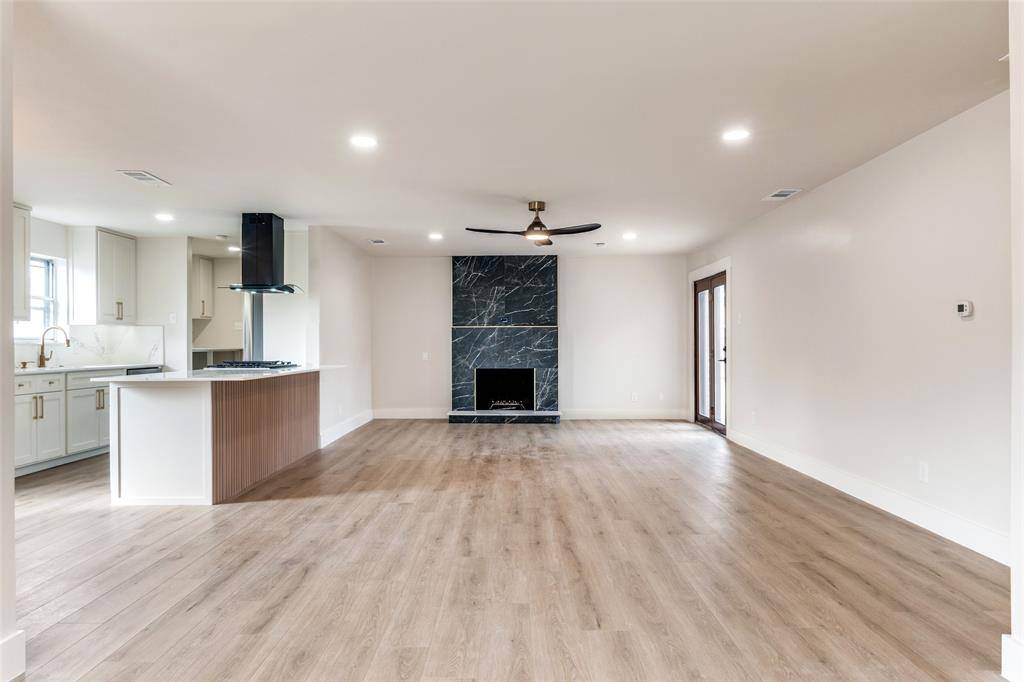 Dallas, TX 75228,6225 N Jim Miller Road