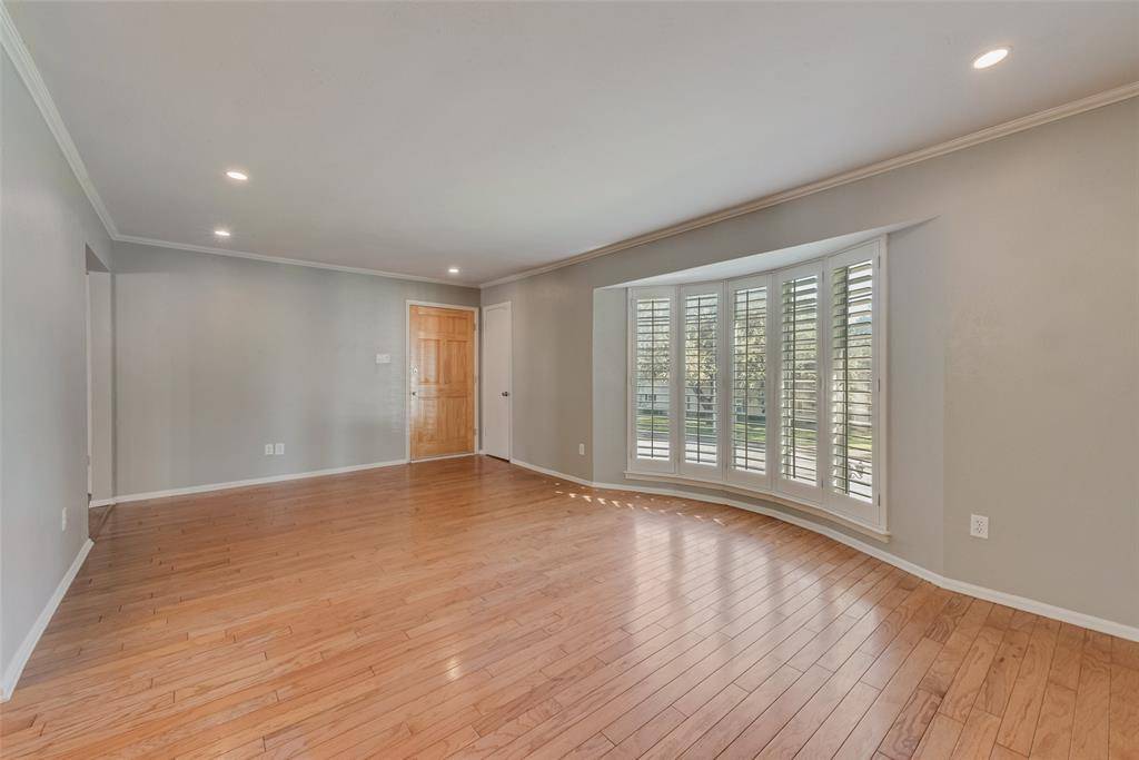 Dallas, TX 75206,5811 E University Boulevard #C