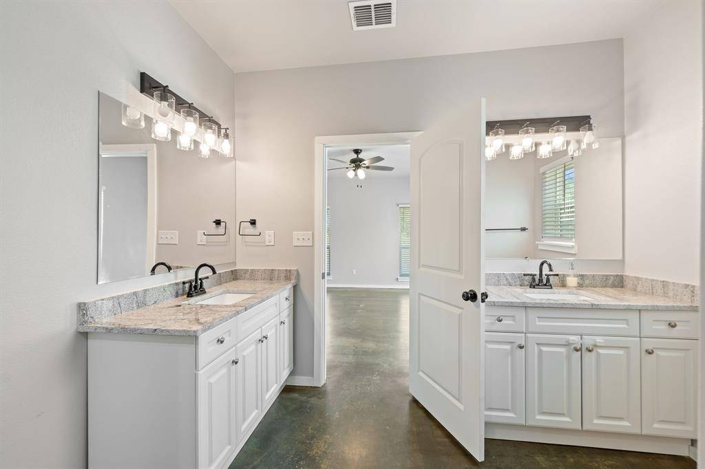 Cleburne, TX 76031,2480 County Road 312