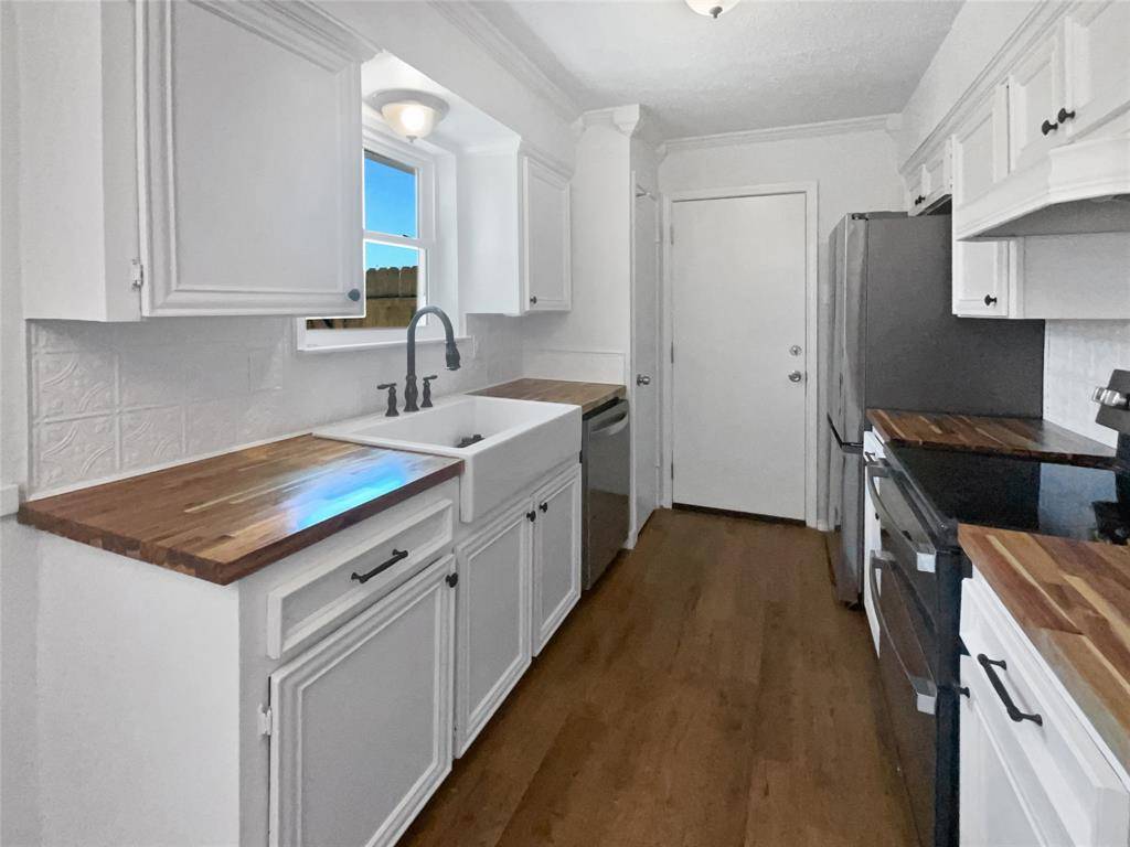 Garland, TX 75043,922 Laguna Drive