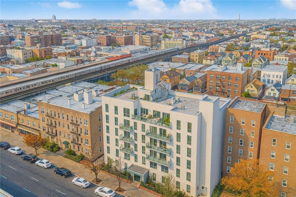 Brooklyn, NY 11214,8629 Bay Pkwy #4D