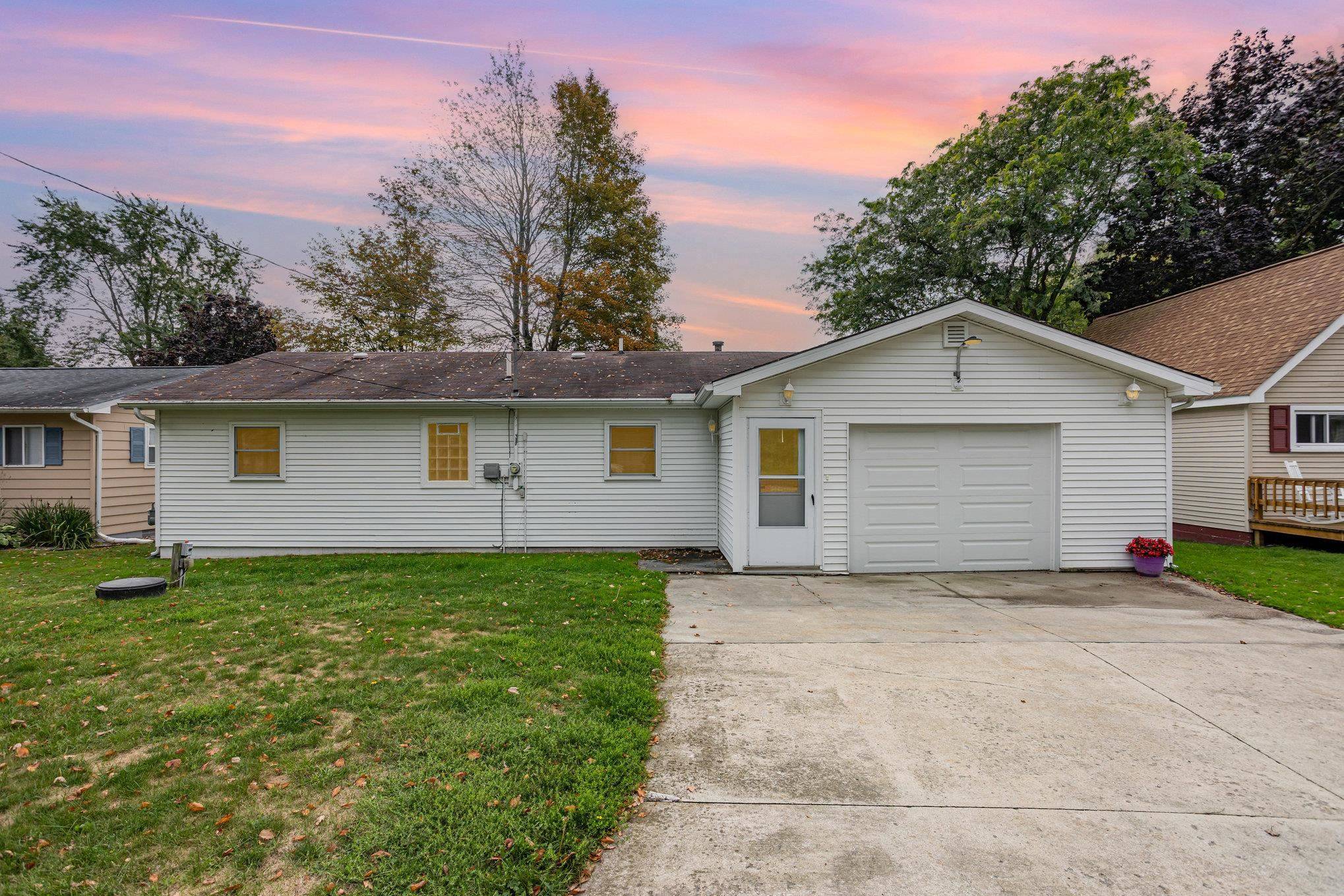 Hale, MI 48739,8705 Birch DR