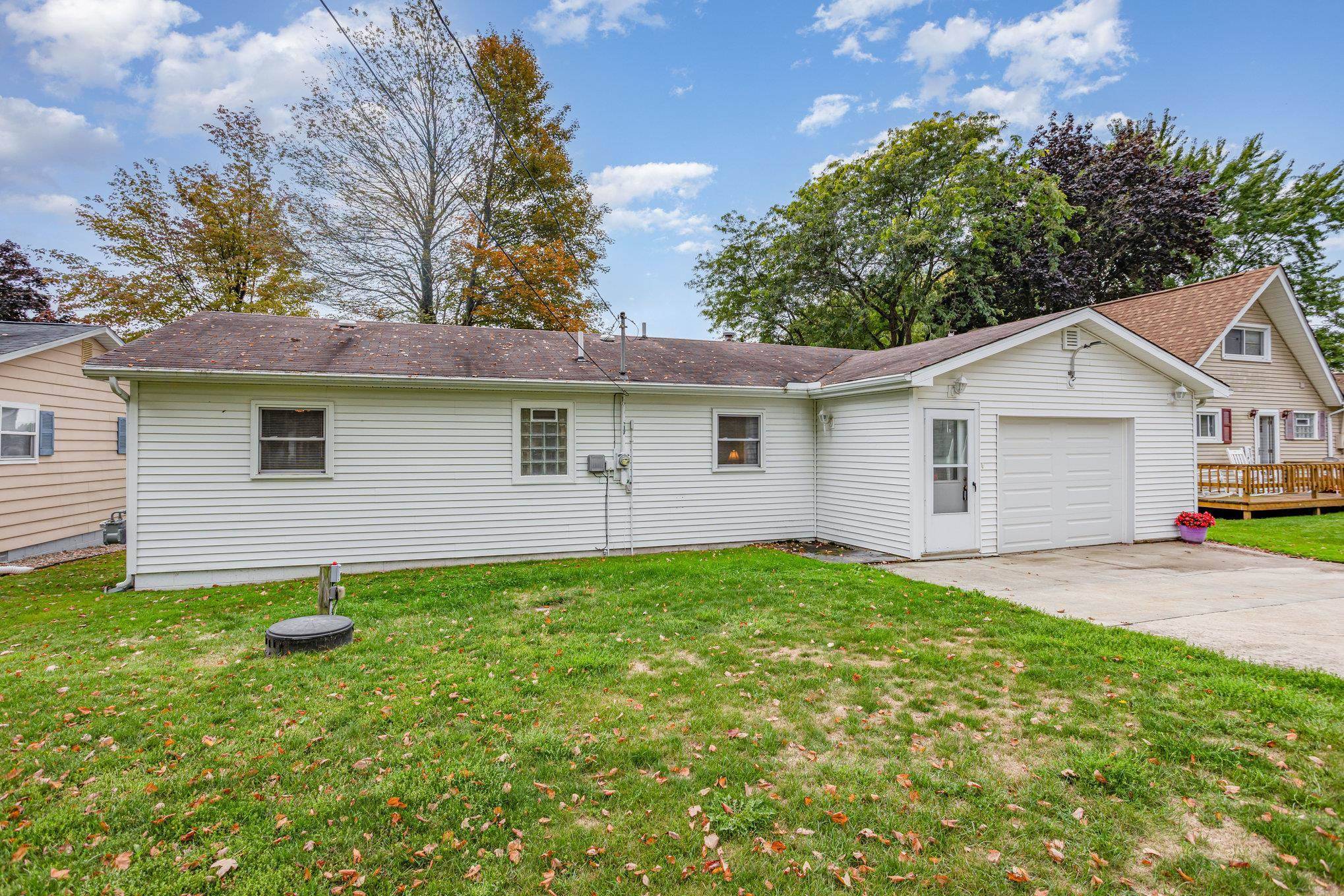 Hale, MI 48739,8705 Birch DR