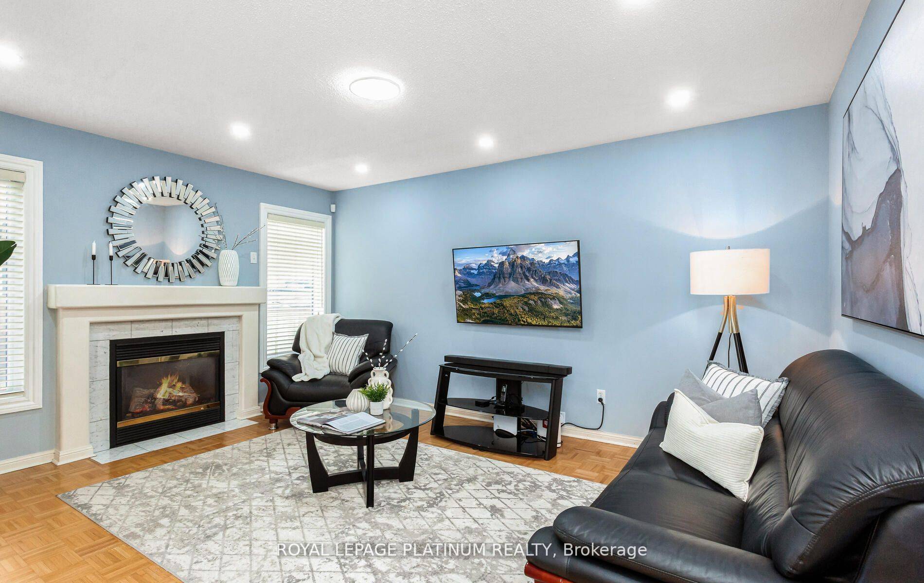 Toronto E11, ON M1X 1W2,4 Skipperhill CRES