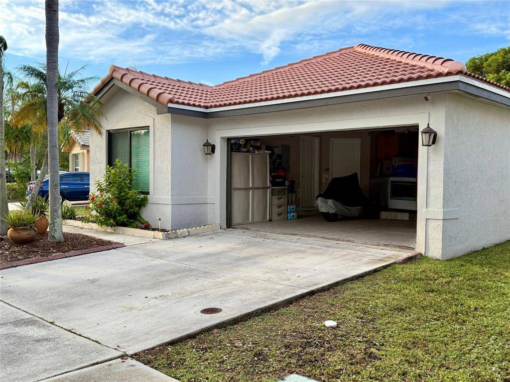 Miramar, FL 33029,17673 SW 19th St