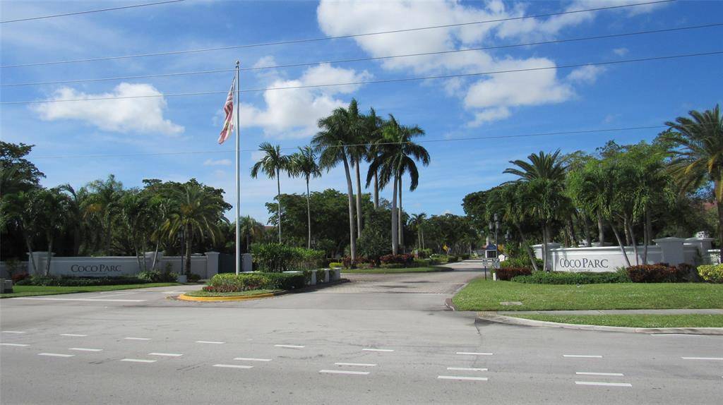 Coconut Creek, FL 33063,701 Lyons Rd #13104