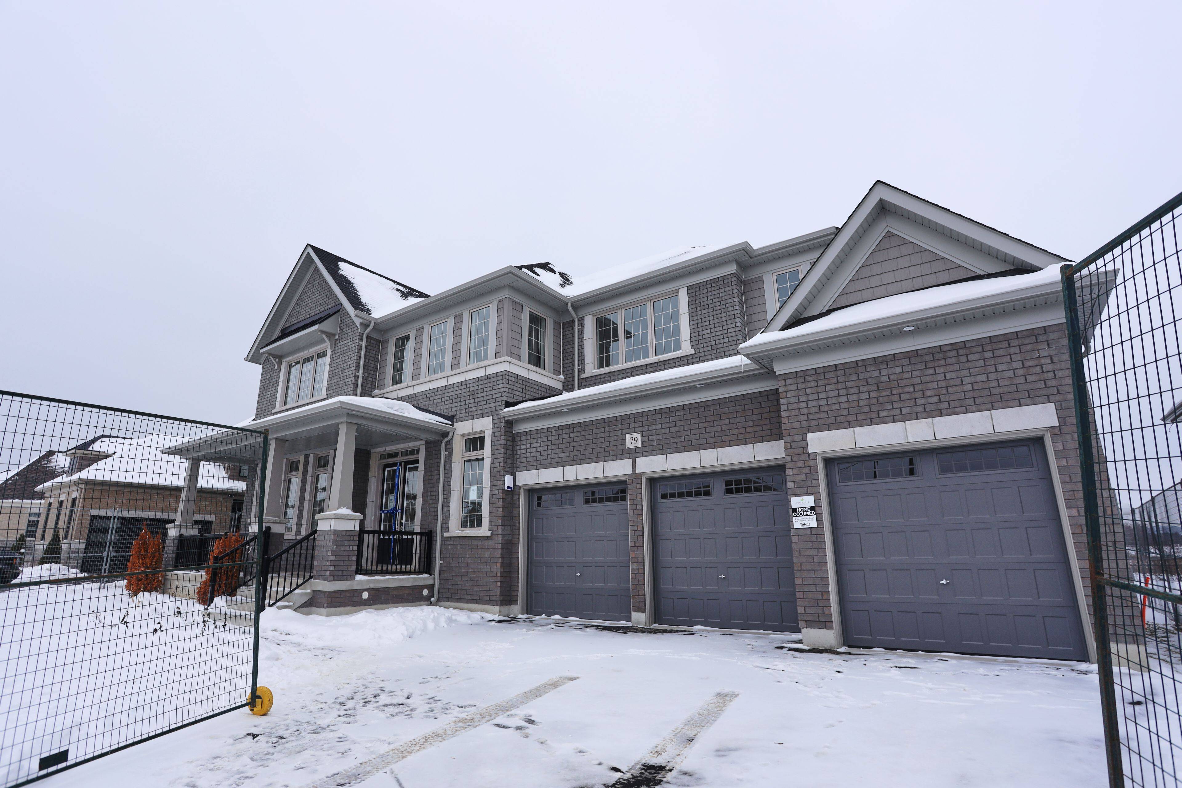 Adjala-tosorontio, ON L0G 1W0,79 Marigold BLVD