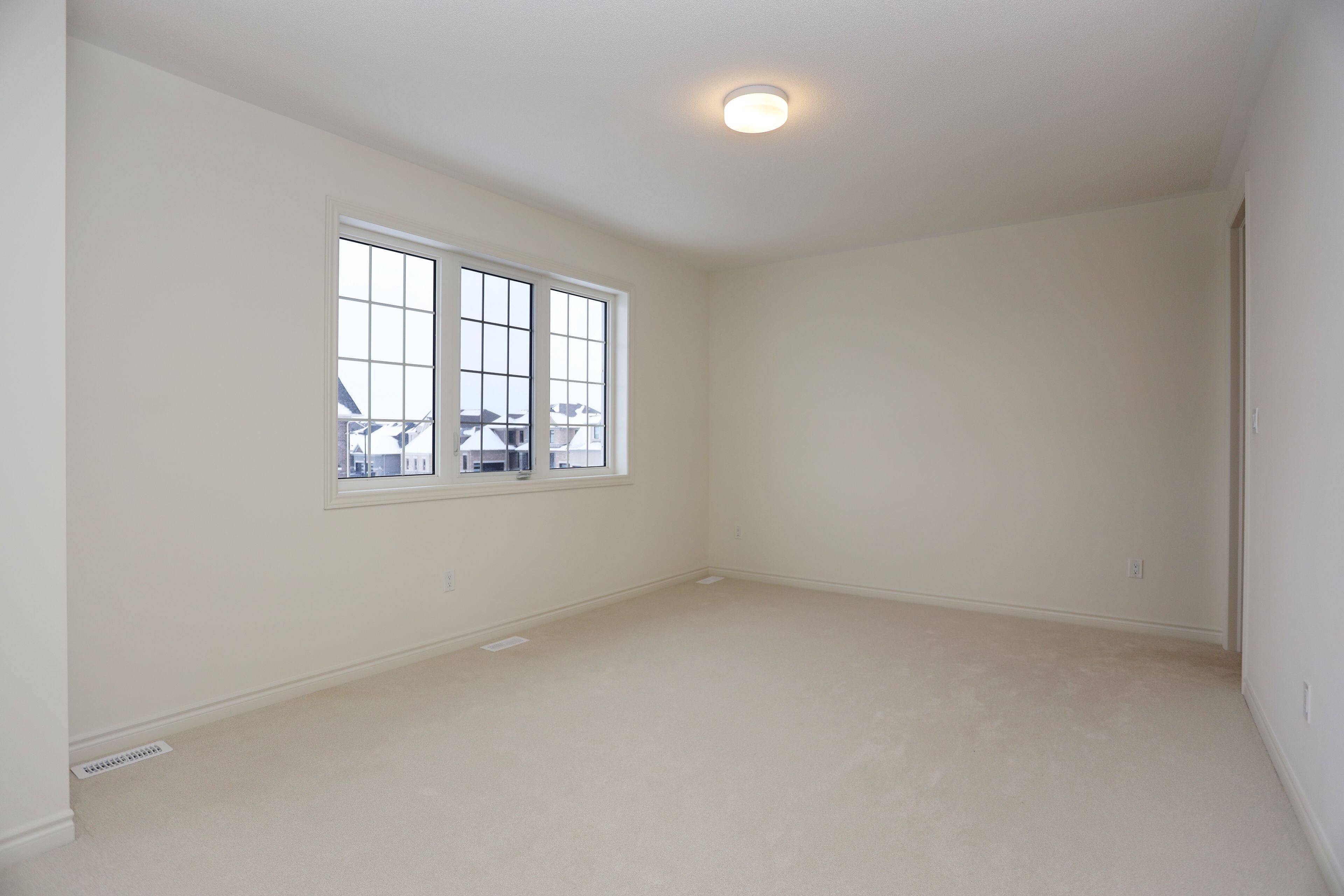 Adjala-tosorontio, ON L0G 1W0,79 Marigold BLVD