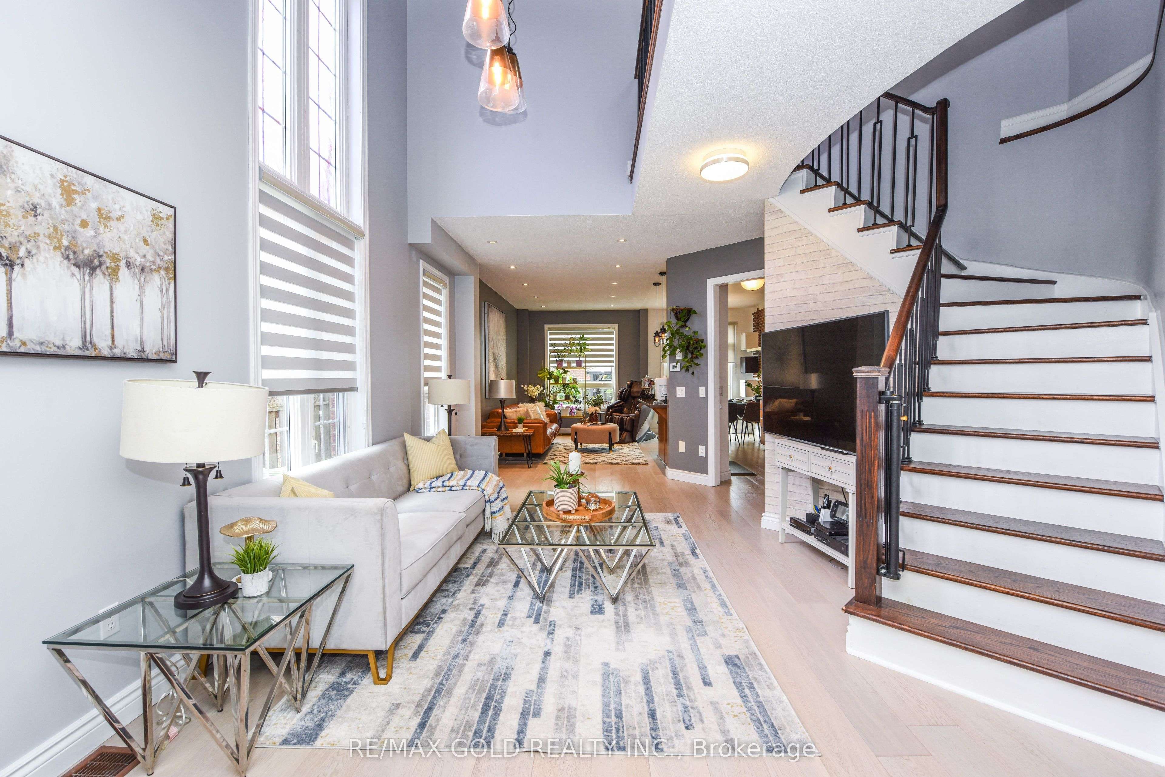 Mississauga, ON L5M 7E6,5670 Raleigh ST