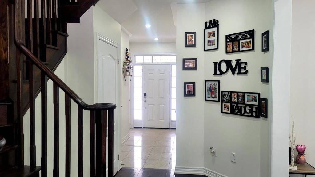 Caledon, ON L7C 3R2,22 Wishing Well CRES