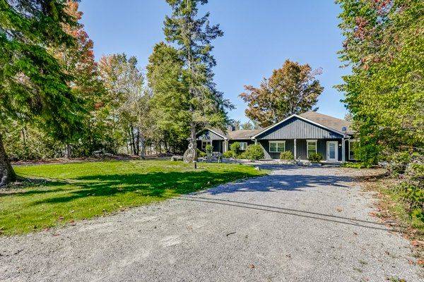 Selwyn, ON K0L 2H0,2492 Buckhorn RD