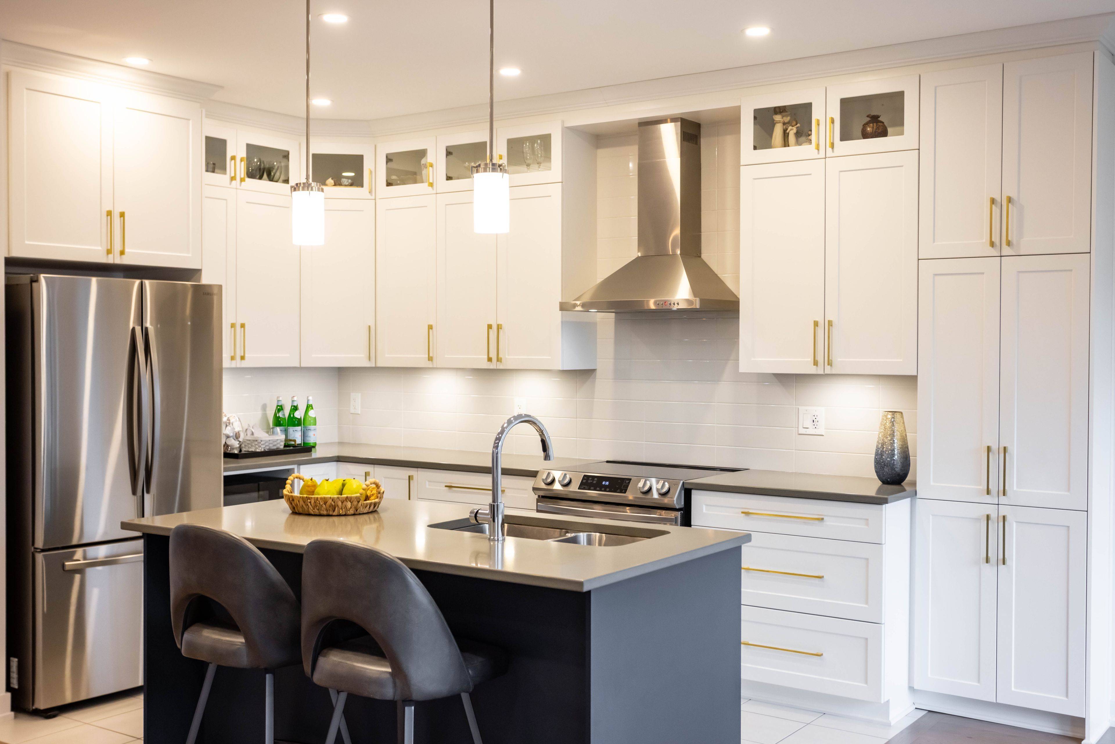 Orleans - Convent Glen And Area, ON K1W 0R8,6487 Renaud RD