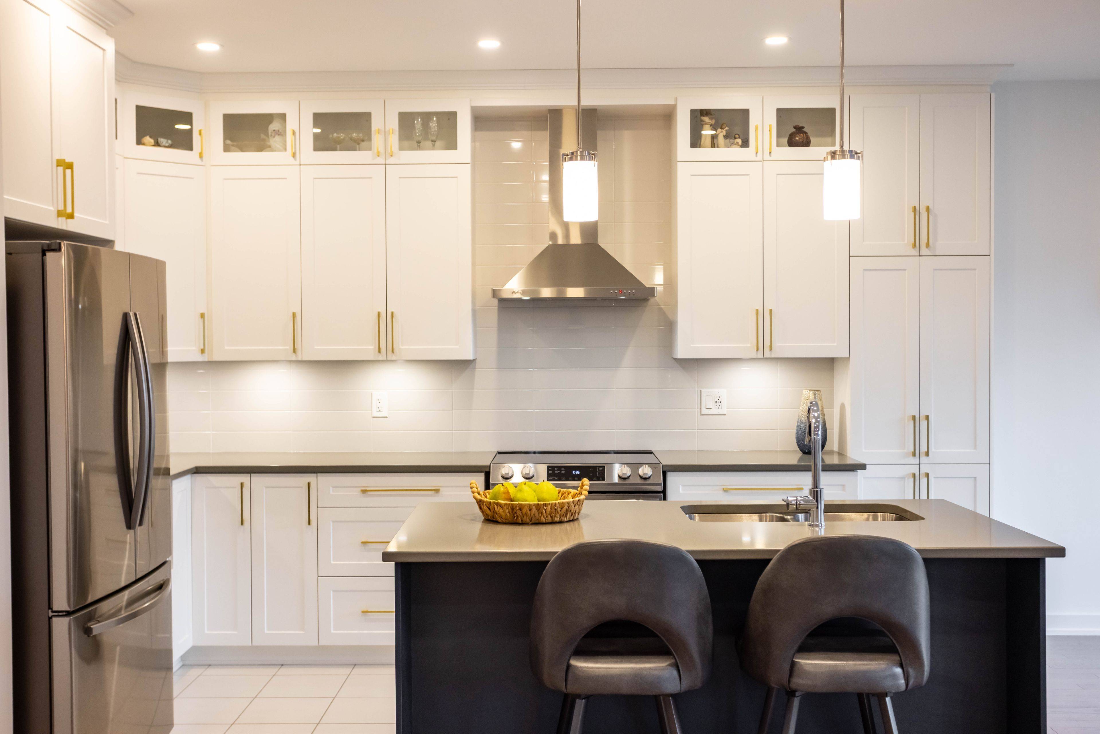 Orleans - Convent Glen And Area, ON K1W 0R8,6487 Renaud RD