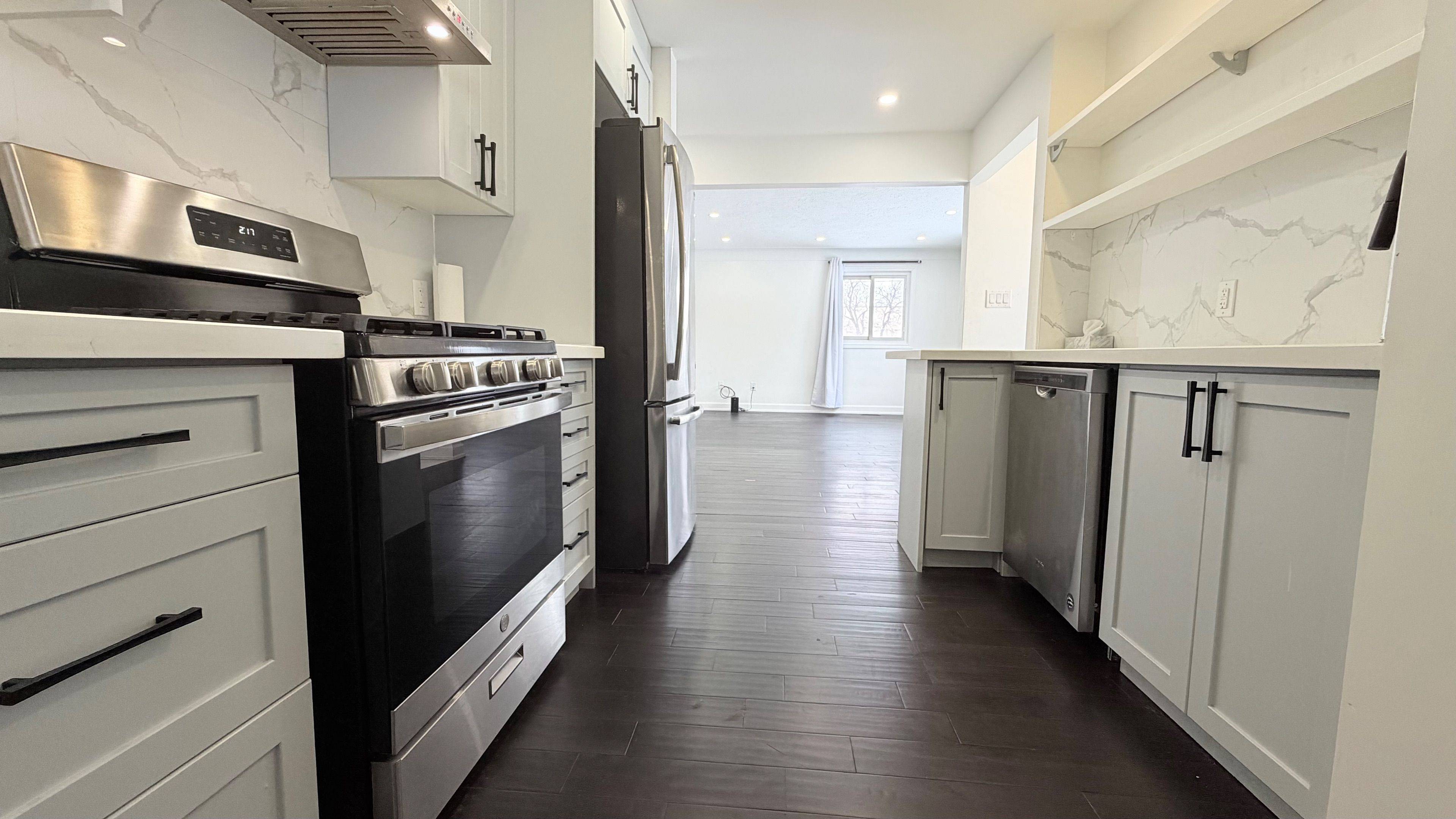 Niagara Falls, ON L2G 5N3,7381 JORDAN AVE