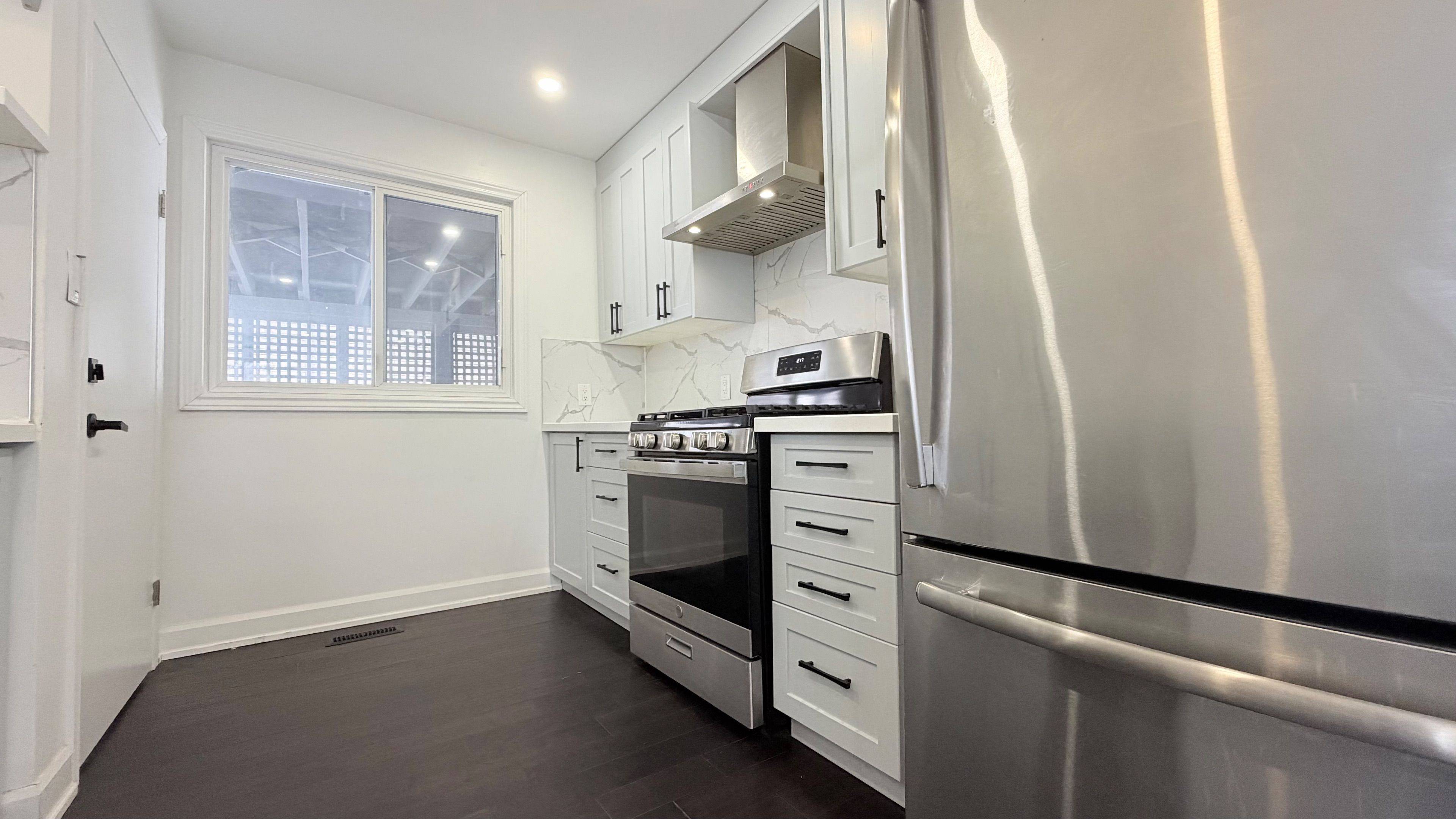 Niagara Falls, ON L2G 5N3,7381 JORDAN AVE