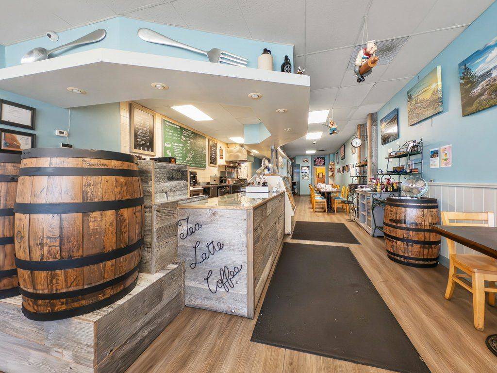 Parry Sound, ON P2A 1T6,65 James ST