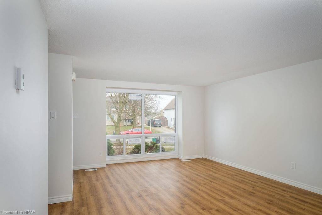 Stratford, ON N4Z 1B6,55 Crehan CRES