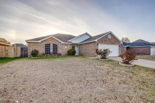 Burleson, TX 76028,951 Morgan Drive