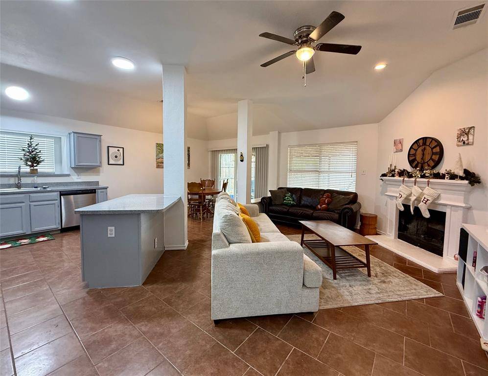 Corinth, TX 76210,2922 Custer Drive