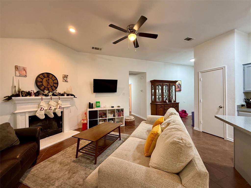 Corinth, TX 76210,2922 Custer Drive