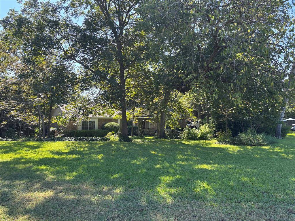 Lorena, TX 76655,805 Evelyn Drive