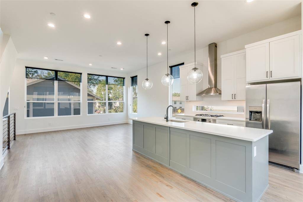 Dallas, TX 75204,4718 Bryan Street #407