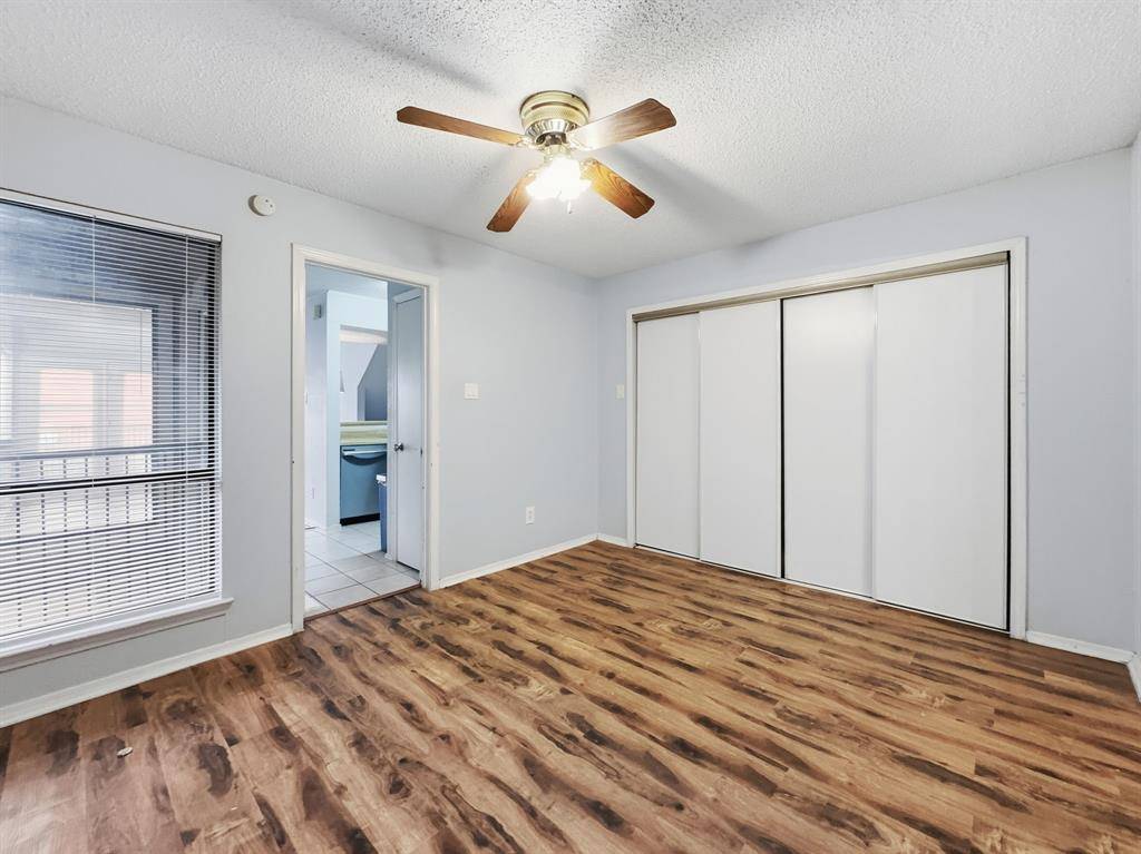 Dallas, TX 75243,9835 Walnut Street #208