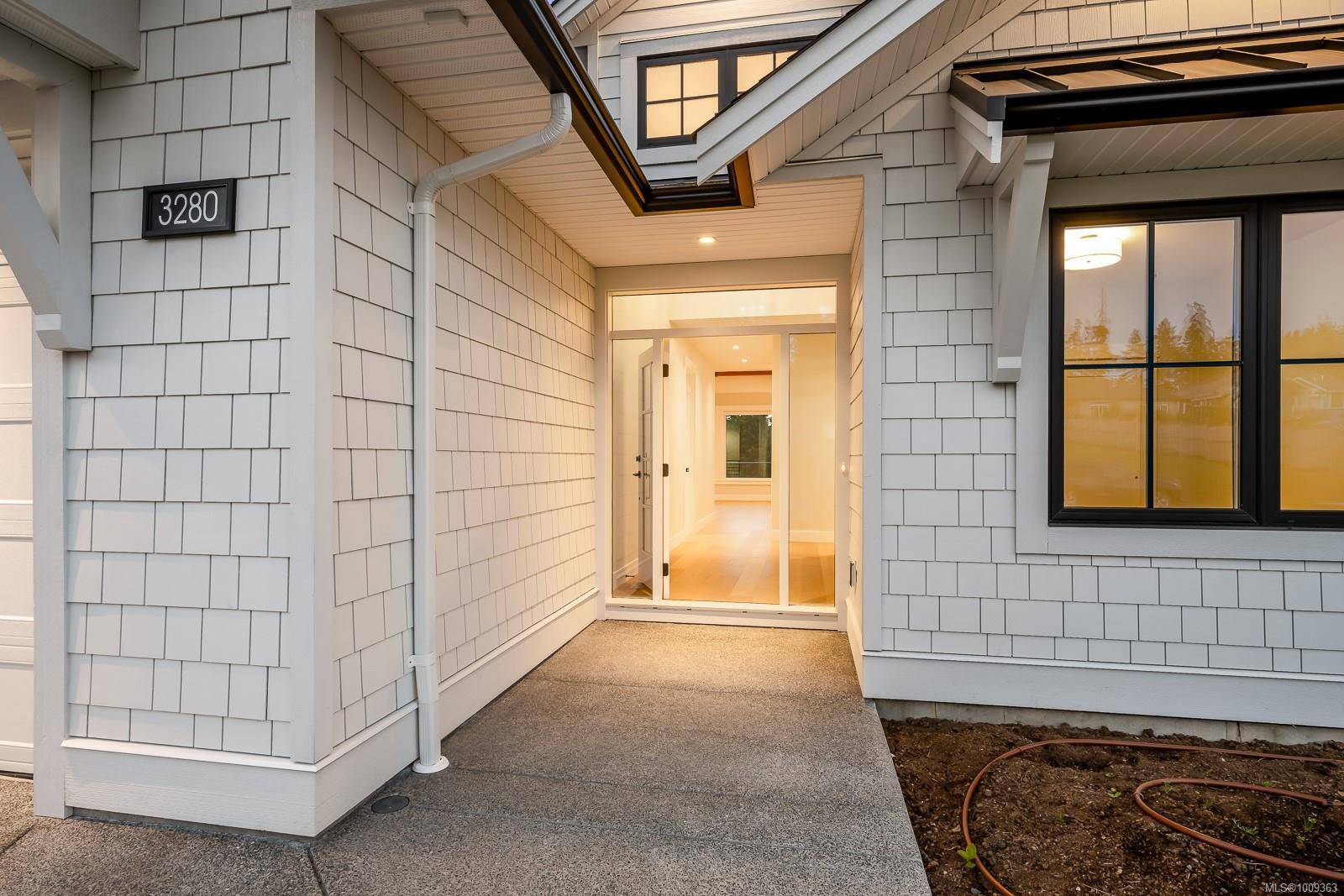 Courtenay, BC V9N 0E7,3280 Marygrove Pl